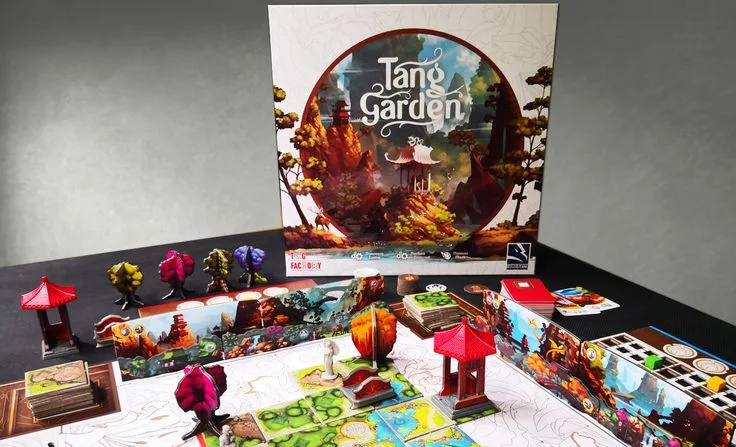 Jardín en miniatura del juego Tang Garden con pagodas y árboles